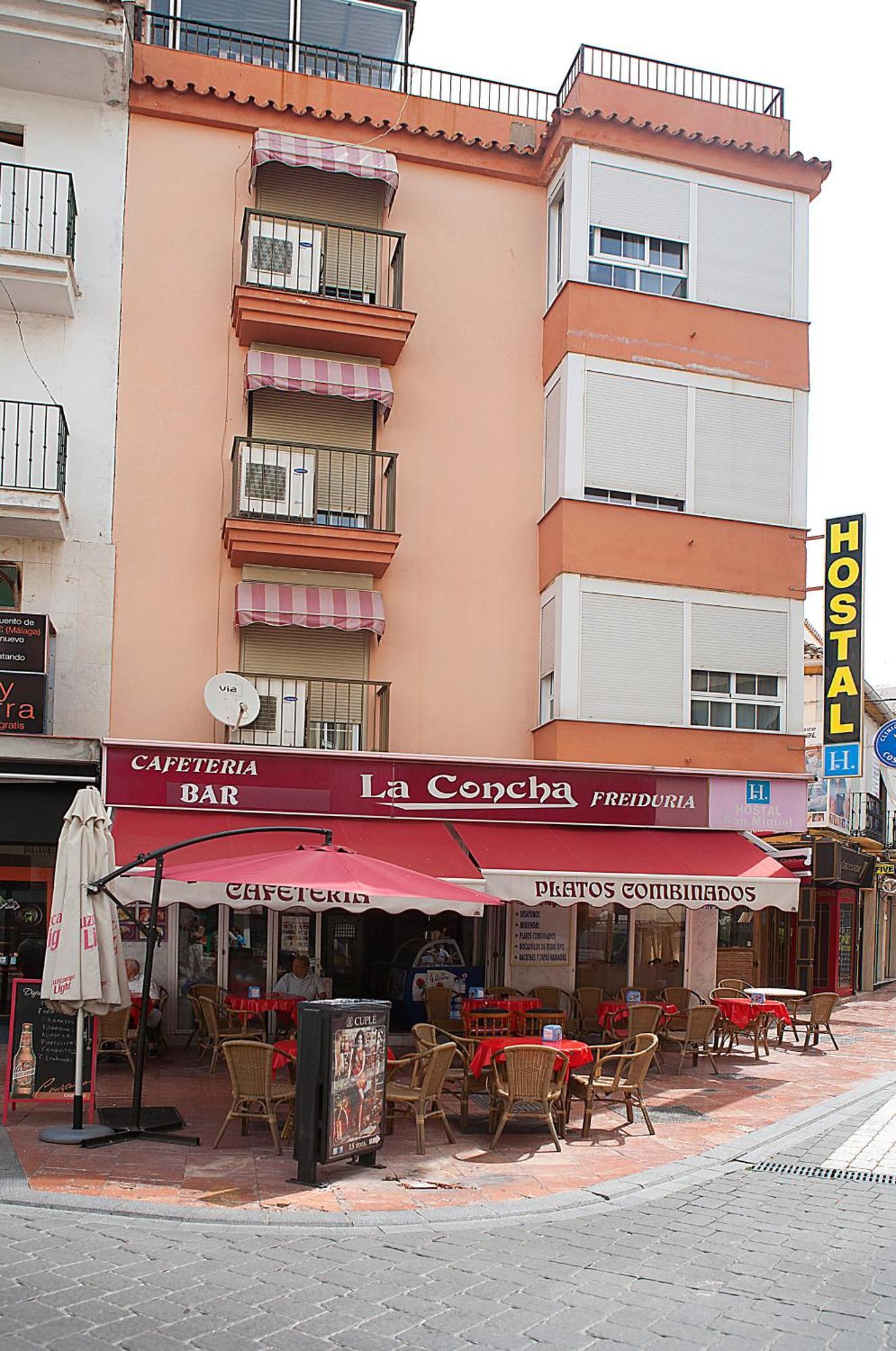 Hostal San Miguel By Croma Estepona Dış mekan fotoğraf